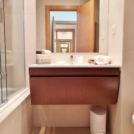 Apartment Rocha Prime 2 Bed Apart, Praia Da Rocha, 2min Walk To The Beach *