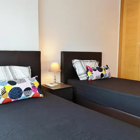 Apartment Rocha Prime 2 Bed Apart, Praia Da Rocha, 2min Walk To The Beach