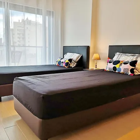 Rocha Prime 2 Bed Apart, Praia Da Rocha, 2min Walk To The Beach * Portimao