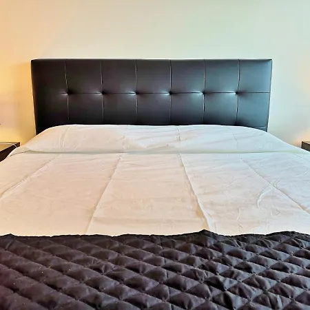 Apartment Rocha Prime 2 Bed Apart, Praia Da Rocha, 2min Walk To The Beach *