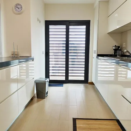 Rocha Prime 2 Bed Apart, Praia Da Rocha, 2min Walk To The Beach * Portimao