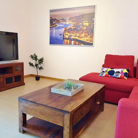 Apartment Rocha Prime 2 Bed Apart, Praia Da Rocha, 2min Walk To The Beach